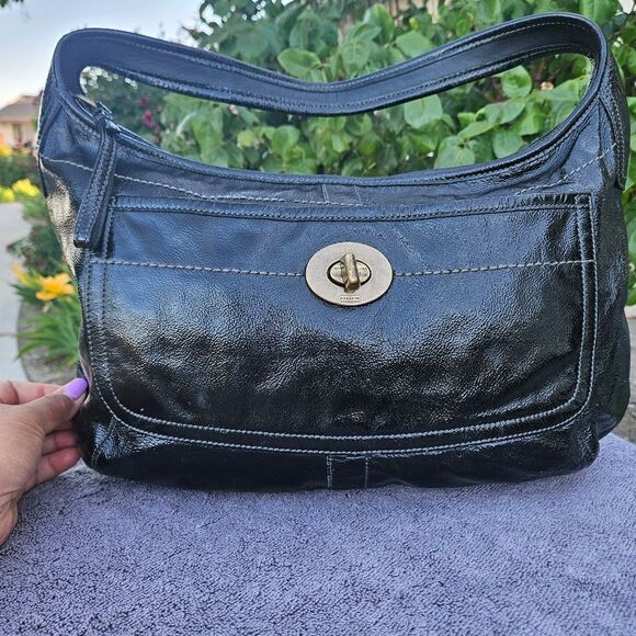 Coach Black Leather Shoulder Bag - Picture 1 of 10